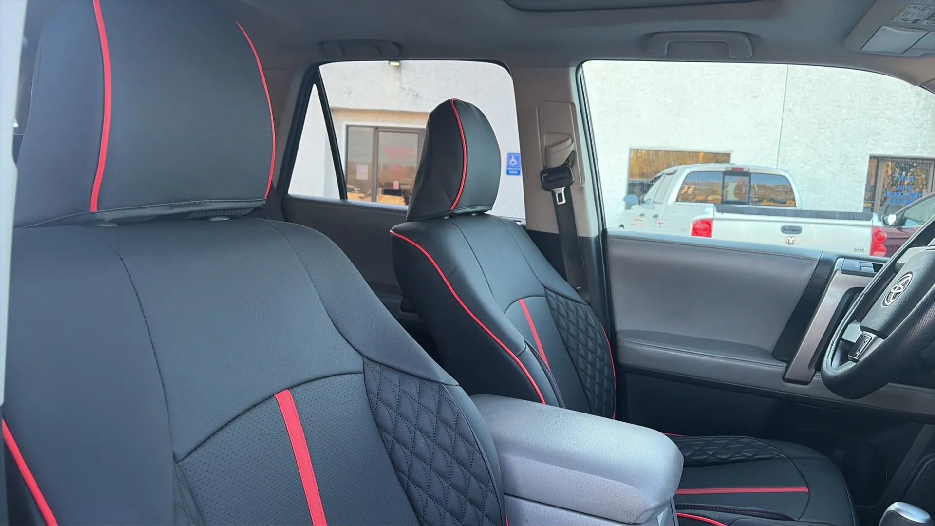 Used 2011 Toyota 4Runner SR5 image 32