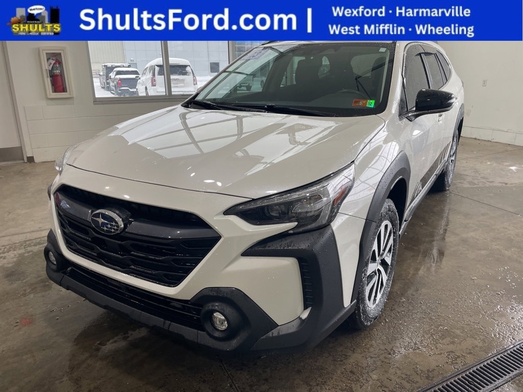 Used 2023 Subaru Outback Premium image 1