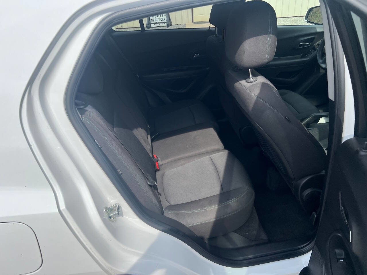 Used 2016 Chevrolet Trax LT w/ LPO, Protection Package image 25