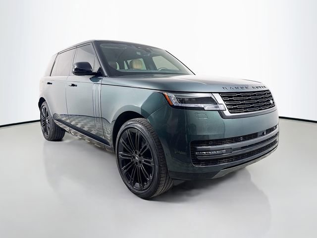Used 2025 Land Rover Range Rover Long Wheelbase SE AWD/4WD image 3