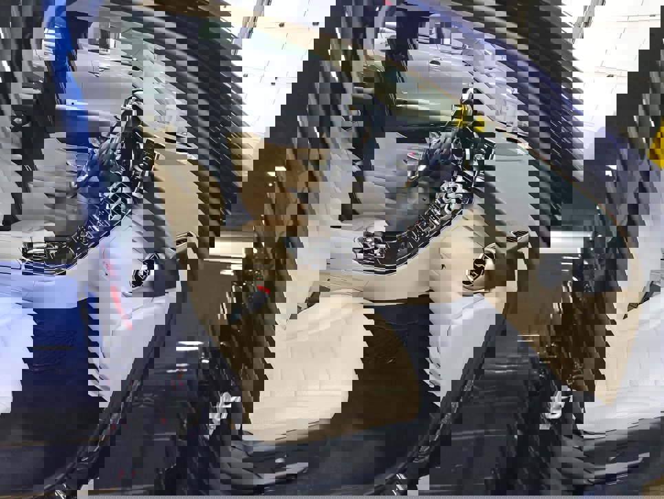 Used 2015 Mercedes-Benz C 300 Sedan w/ Multimedia Package image 16