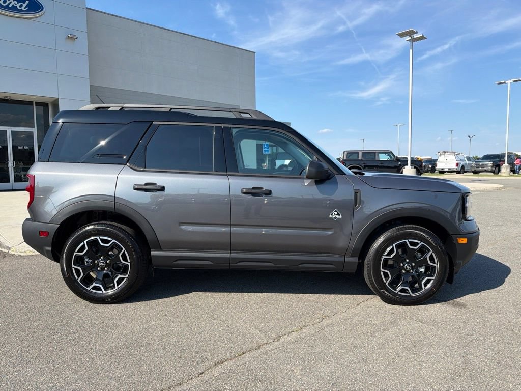 New 2026 Ford Bronco Sport Outer Banks AWD/4WD image 2