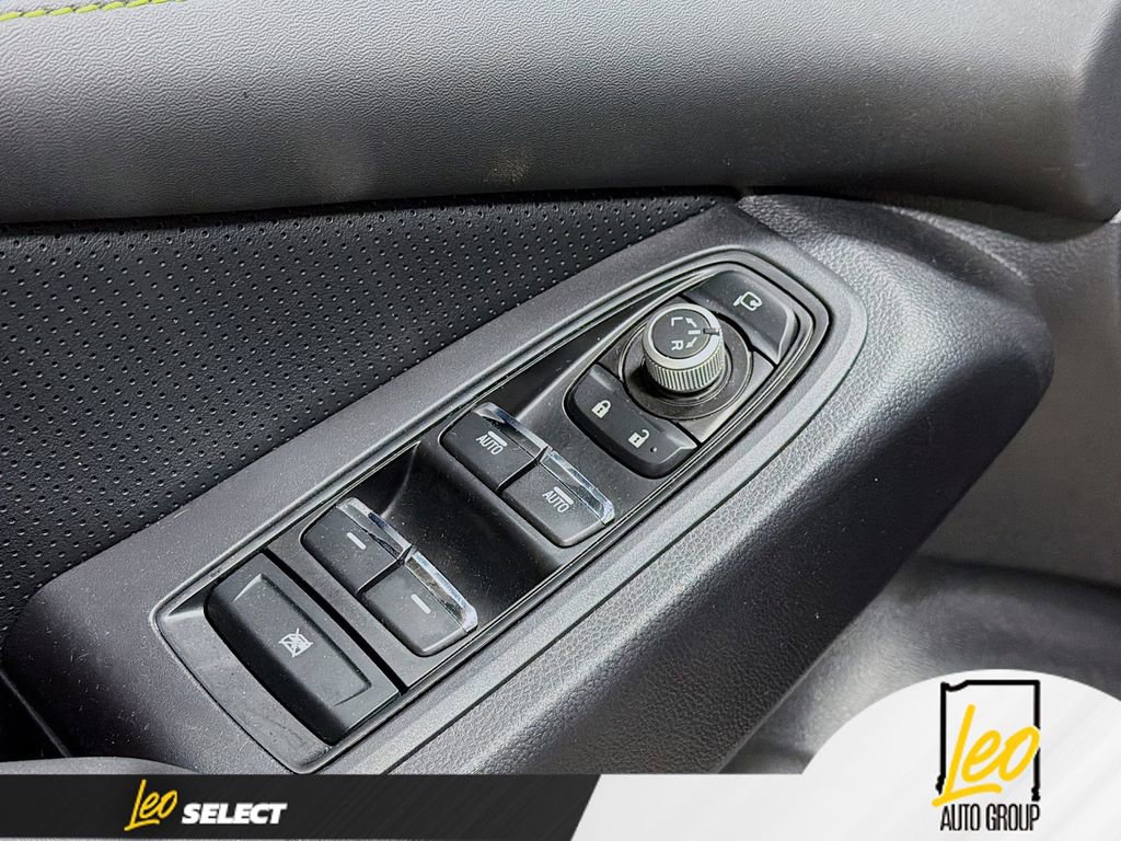 Used 2025 Subaru Ascent Bronze Edition image 18