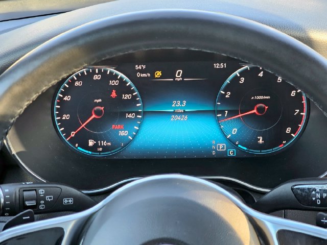 Certified 2022 Mercedes-Benz GLC 300 4MATIC image 34