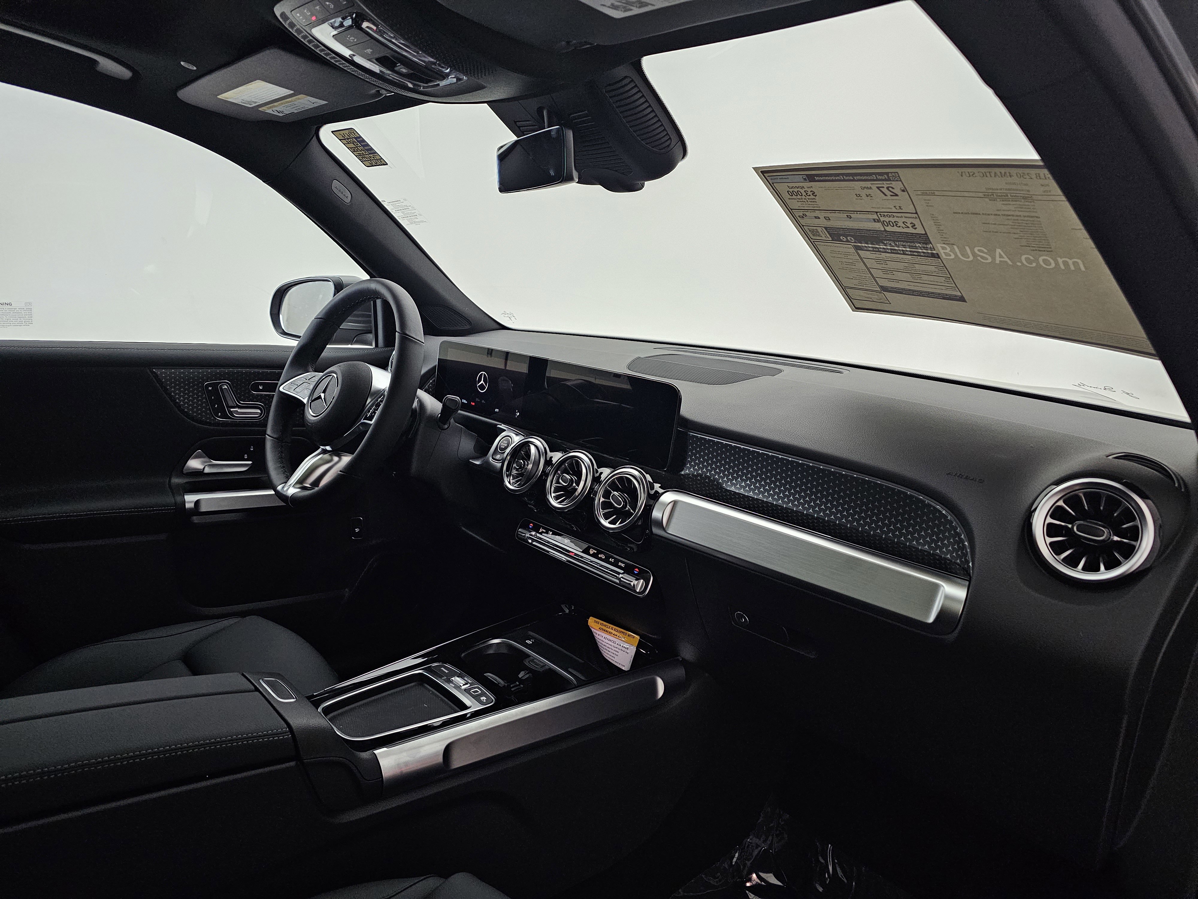 New 2026 Mercedes-Benz GLB 250 4MATIC image 16