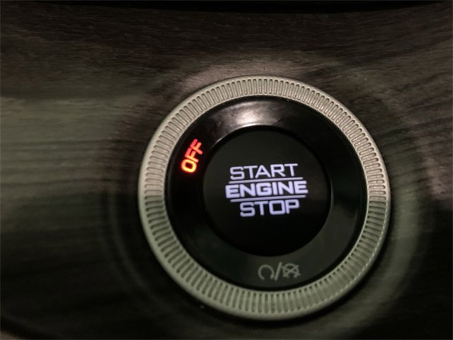 Used 2023 Jeep Grand Cherokee Limited image 17