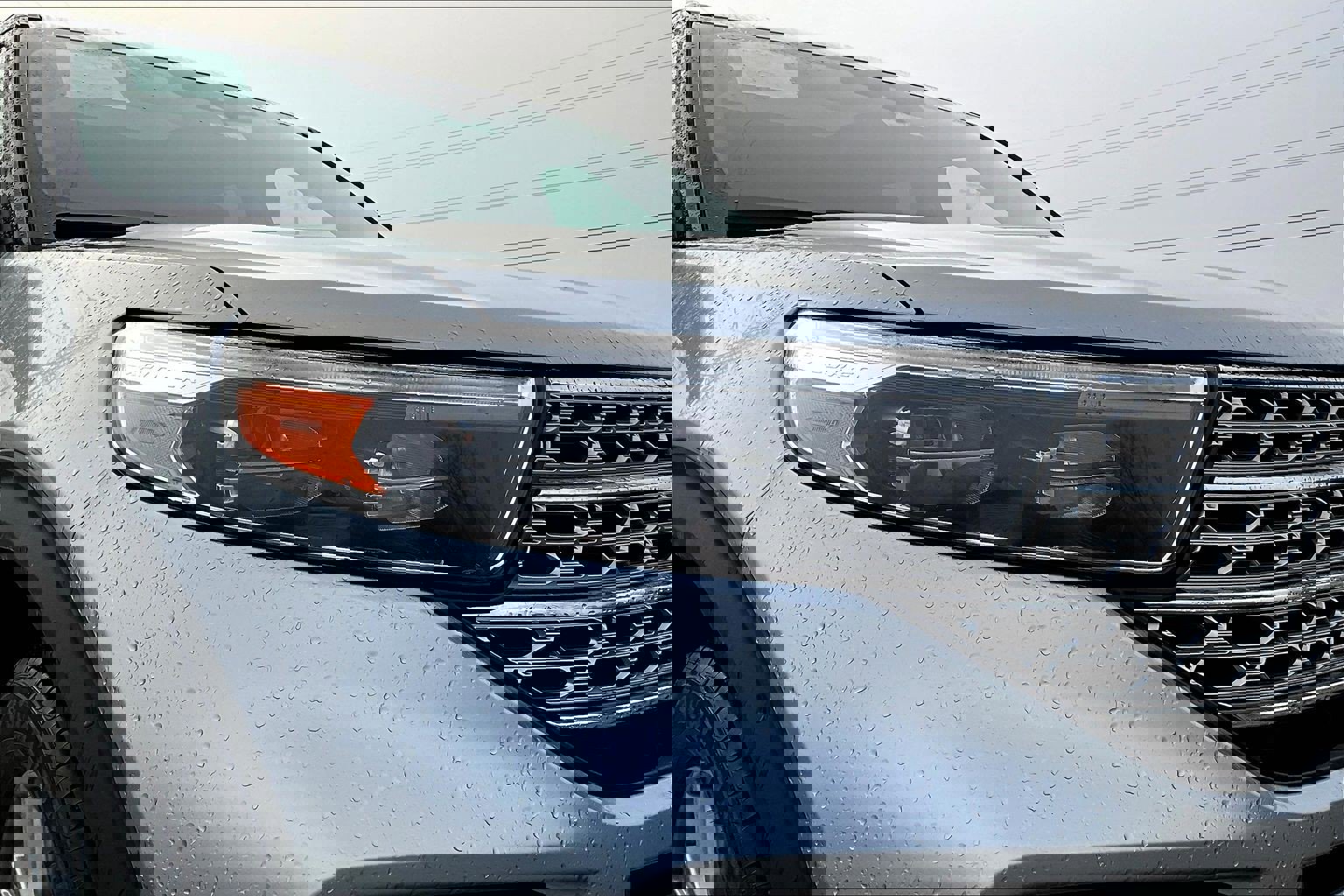 Used 2021 Ford Explorer Limited w/ Equipment Group 301A image 32