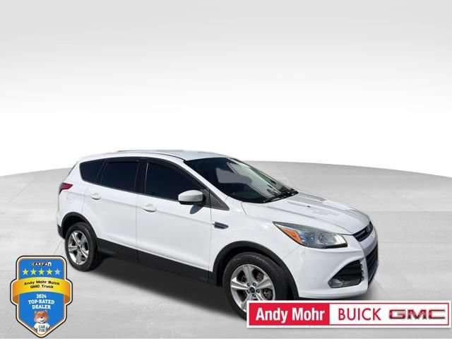 Used 2016 Ford Escape SE w/ SE Cold Weather Package AWD/4WD image 1