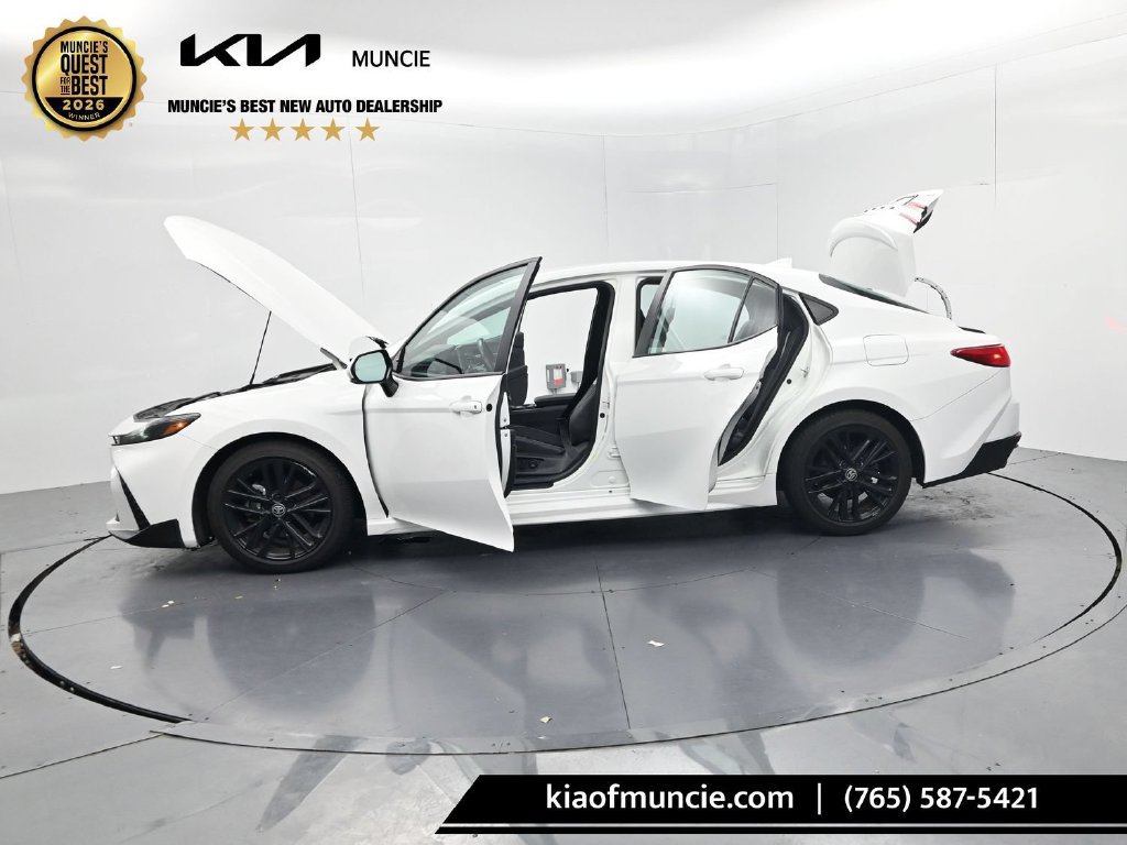 Used 2025 Toyota Camry SE FWD image 62