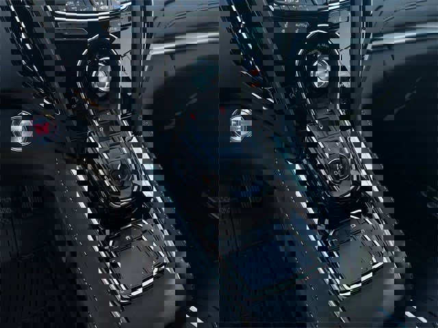 Used 2025 Acura RDX w/ Technology Package image 21