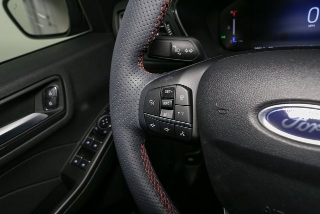 Used 2023 Ford Escape ST-Line w/ Tech Pack #1 image 32