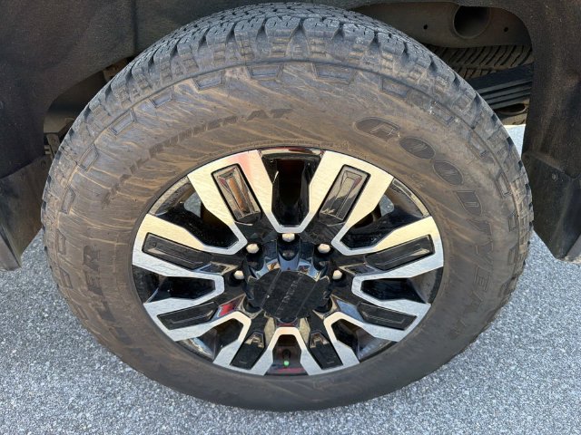 Used 2026 GMC Sierra 2500 Denali Ultimate AWD/4WD image 35