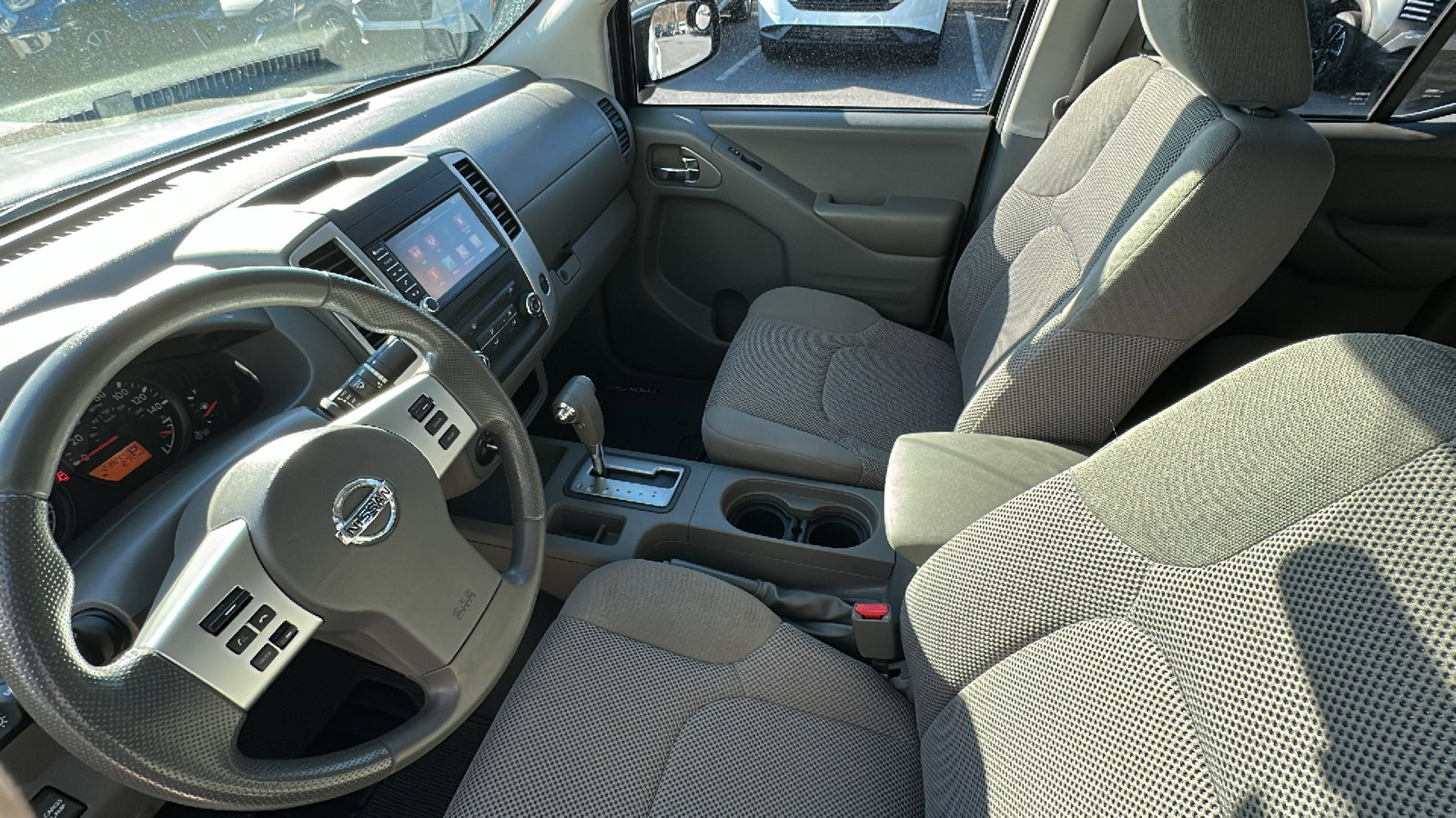 Certified 2019 Nissan Frontier SV image 22