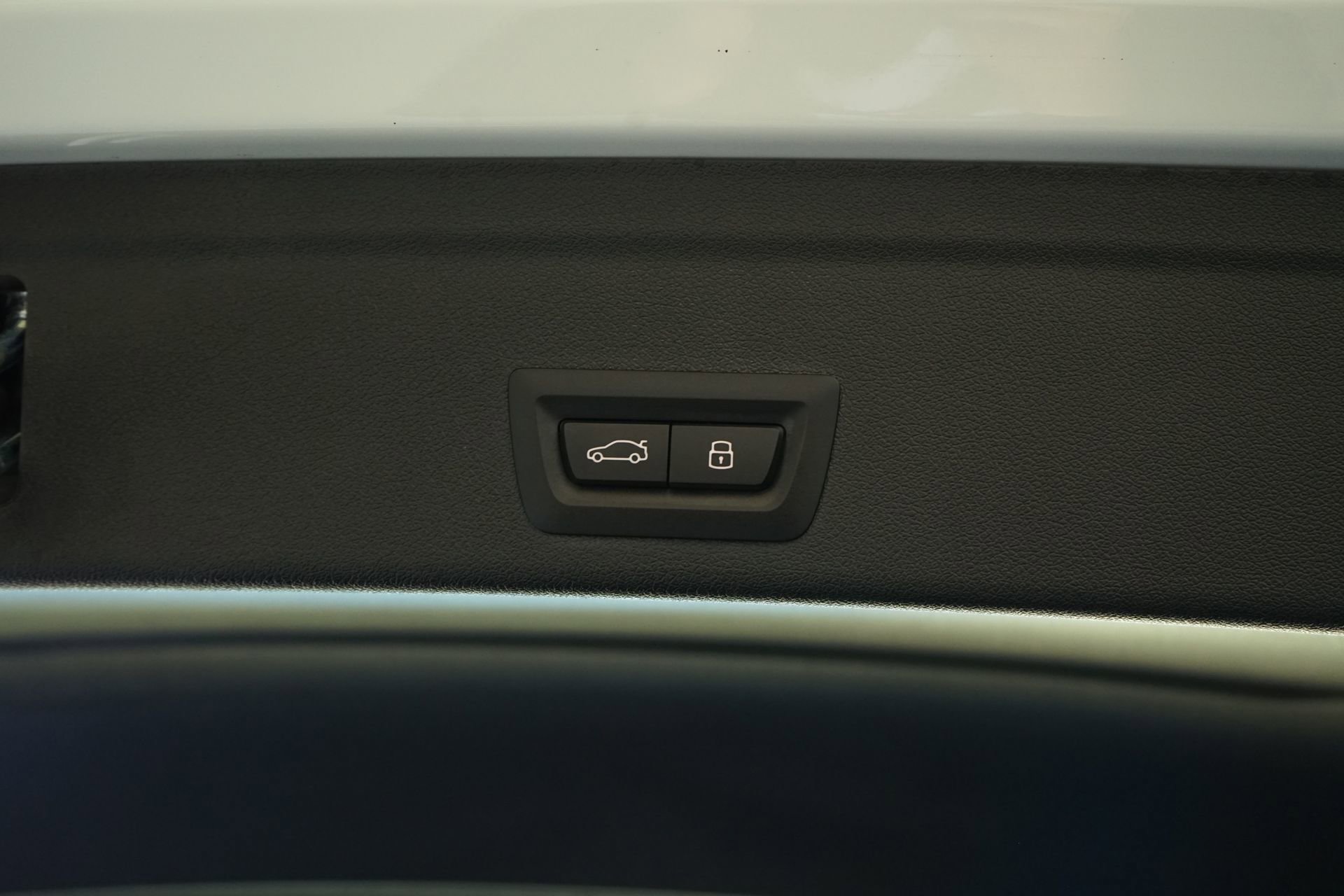 Used 2026 BMW X6 xDrive40i image 33