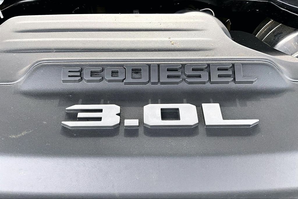 Used 2021 RAM 1500 Laramie w/ Sport Appearance Package image 32