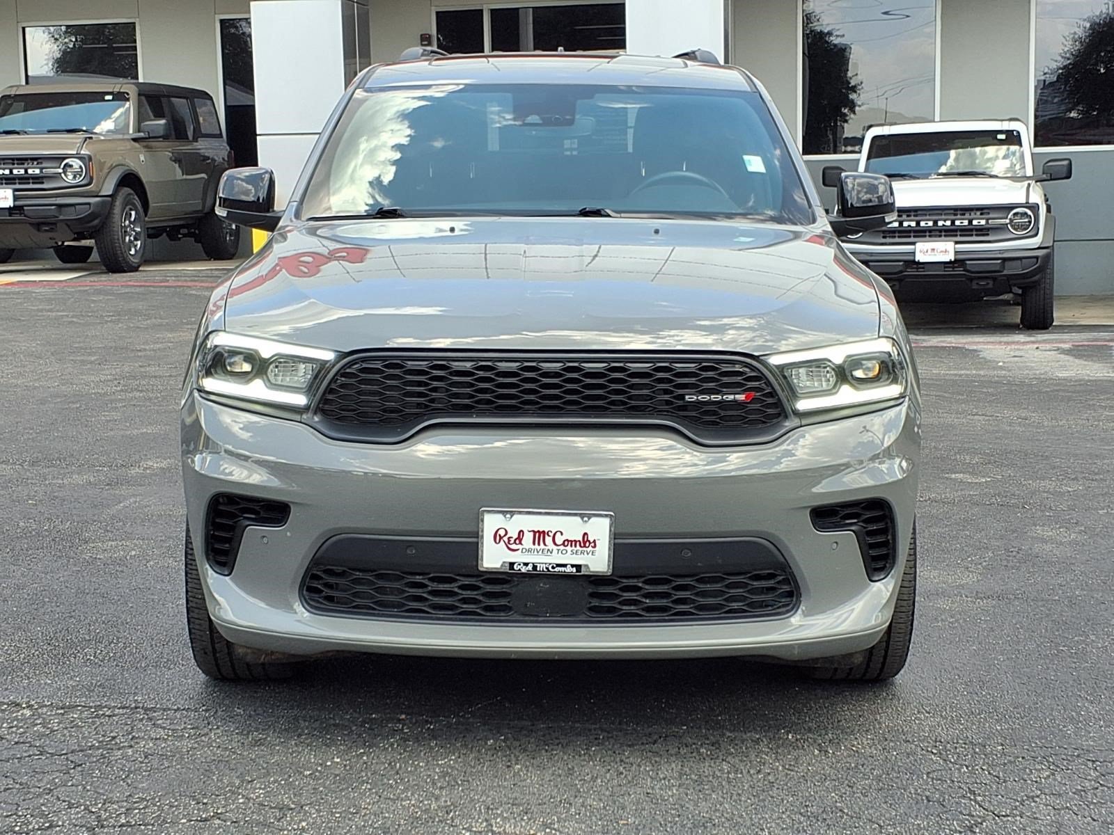 Used 2025 Dodge Durango GT AWD/4WD image 2