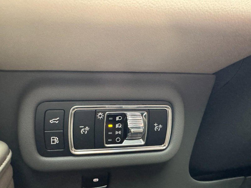 New 2025 Lincoln Nautilus Premier w/ Equipment Group 102A AWD/4WD image 22