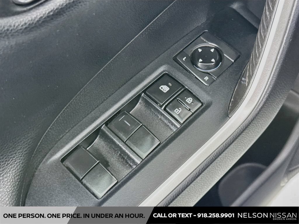 Used 2019 Toyota RAV4 Adventure w/ Cold Weather Package AWD/4WD image 17