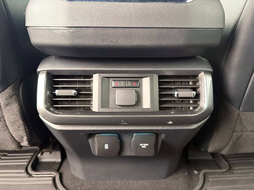 Used 2023 Ford F150 Lariat w/ Equipment Group 502A High AWD/4WD image 17