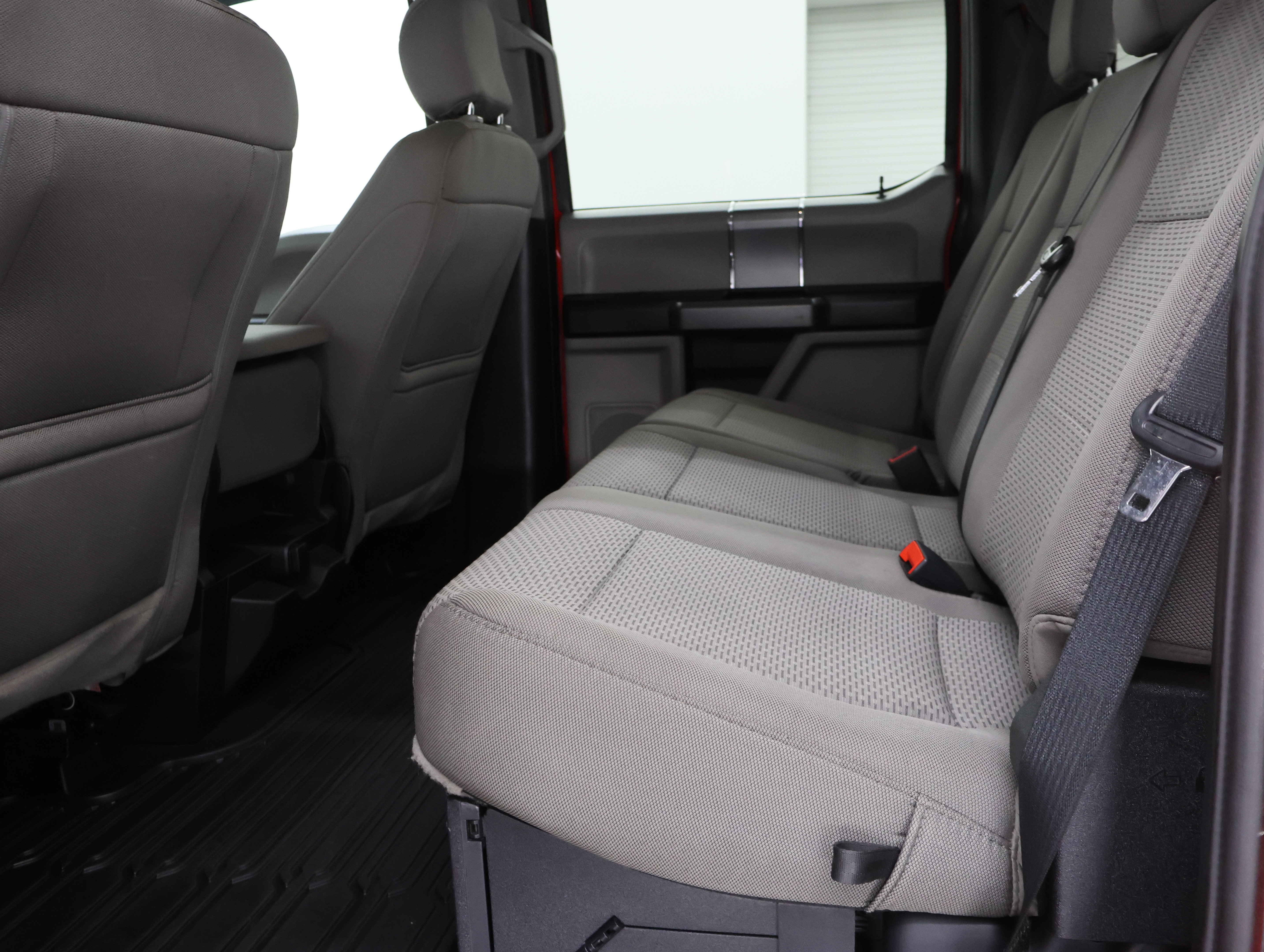Used 2020 Ford F250 XLT w/ XLT Premium Package AWD/4WD image 9