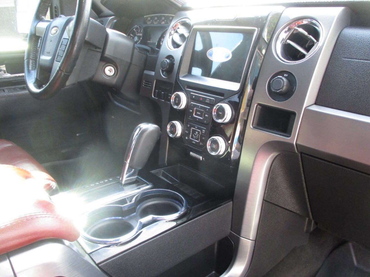 Used 2013 Ford F150 Limited image 11