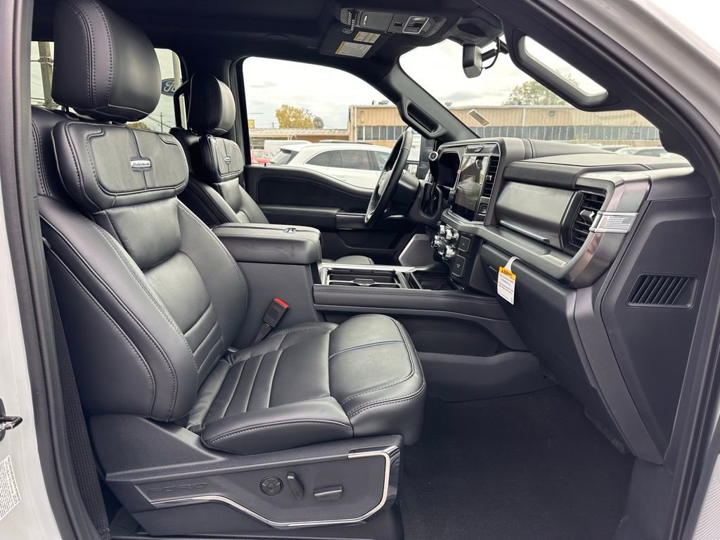 New 2026 Ford F250 Platinum AWD/4WD image 19