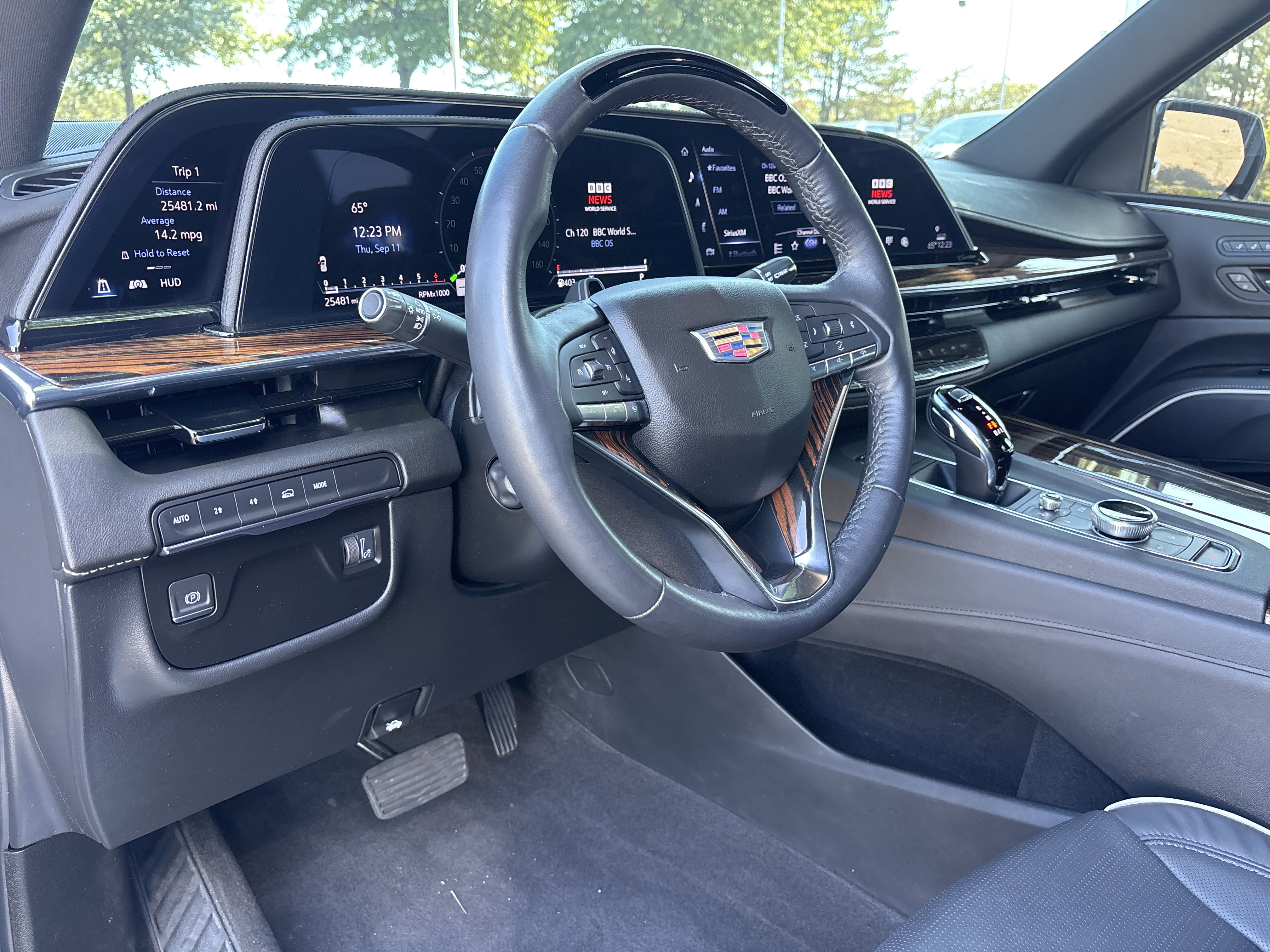 Used 2024 Cadillac Escalade Premium Luxury w/ LPO, Floor Liner Package image 24