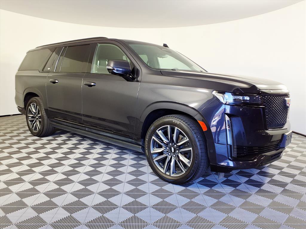 Used 2022 Cadillac Escalade ESV Sport w/ Touring Package image 3