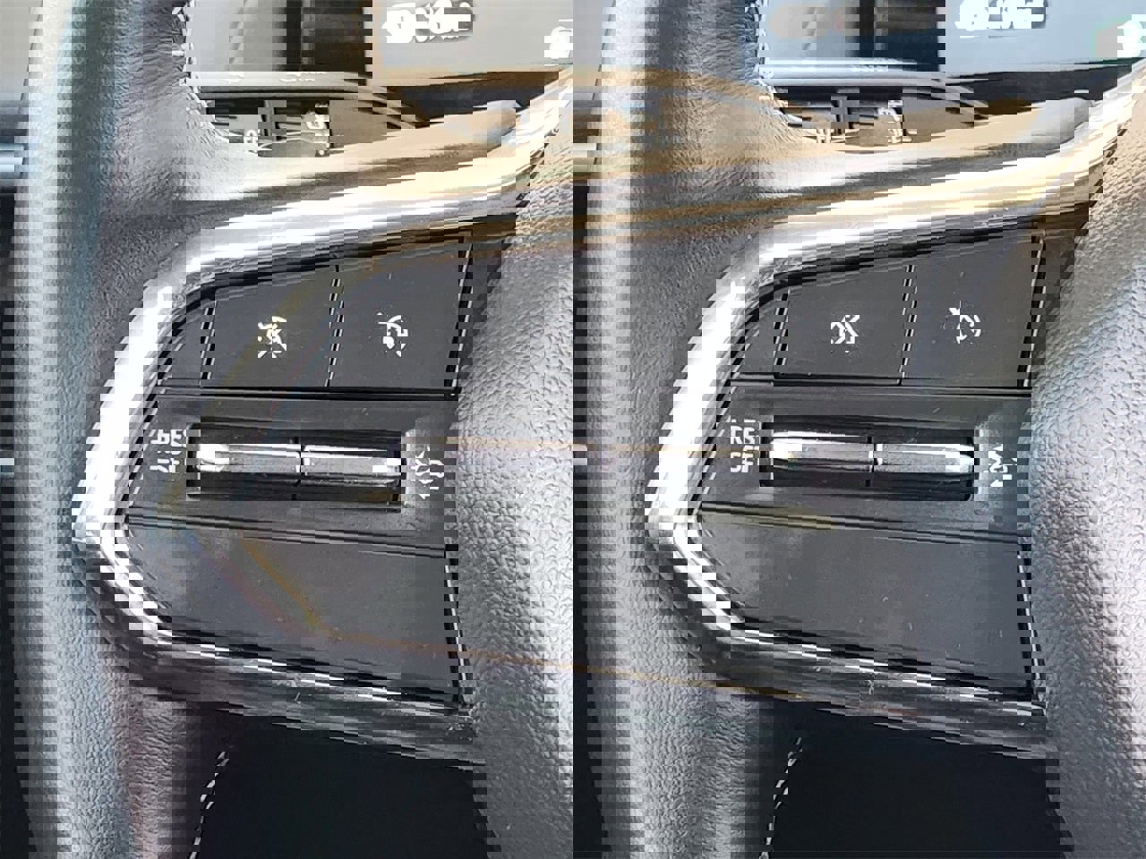 Certified 2024 Honda Prologue Touring image 27