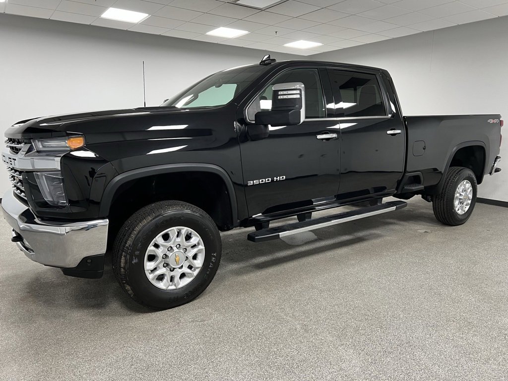 Used 2022 Chevrolet Silverado 3500 LTZ image 6