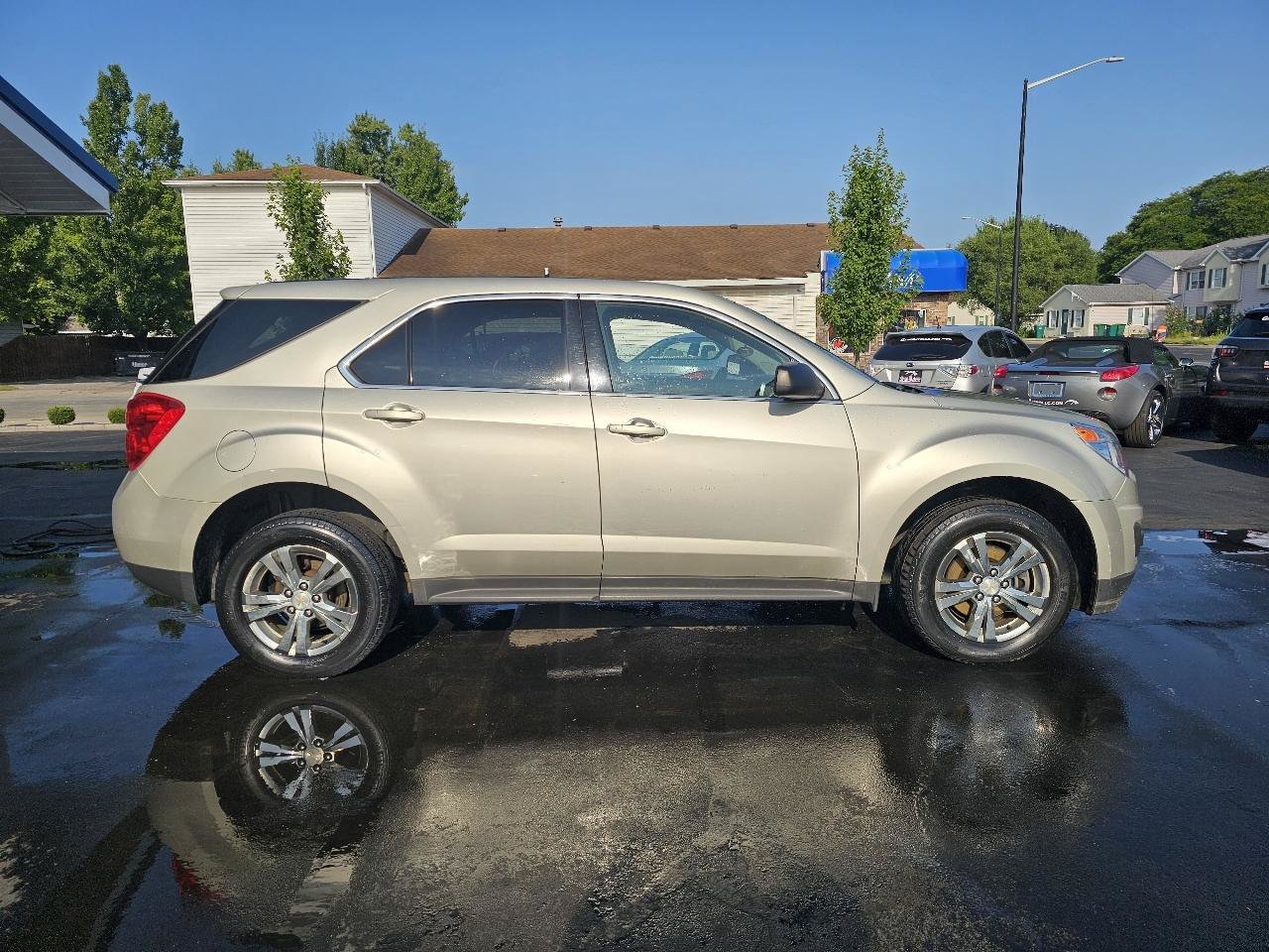 Used 2015 Chevrolet Equinox LS AWD/4WD image 13