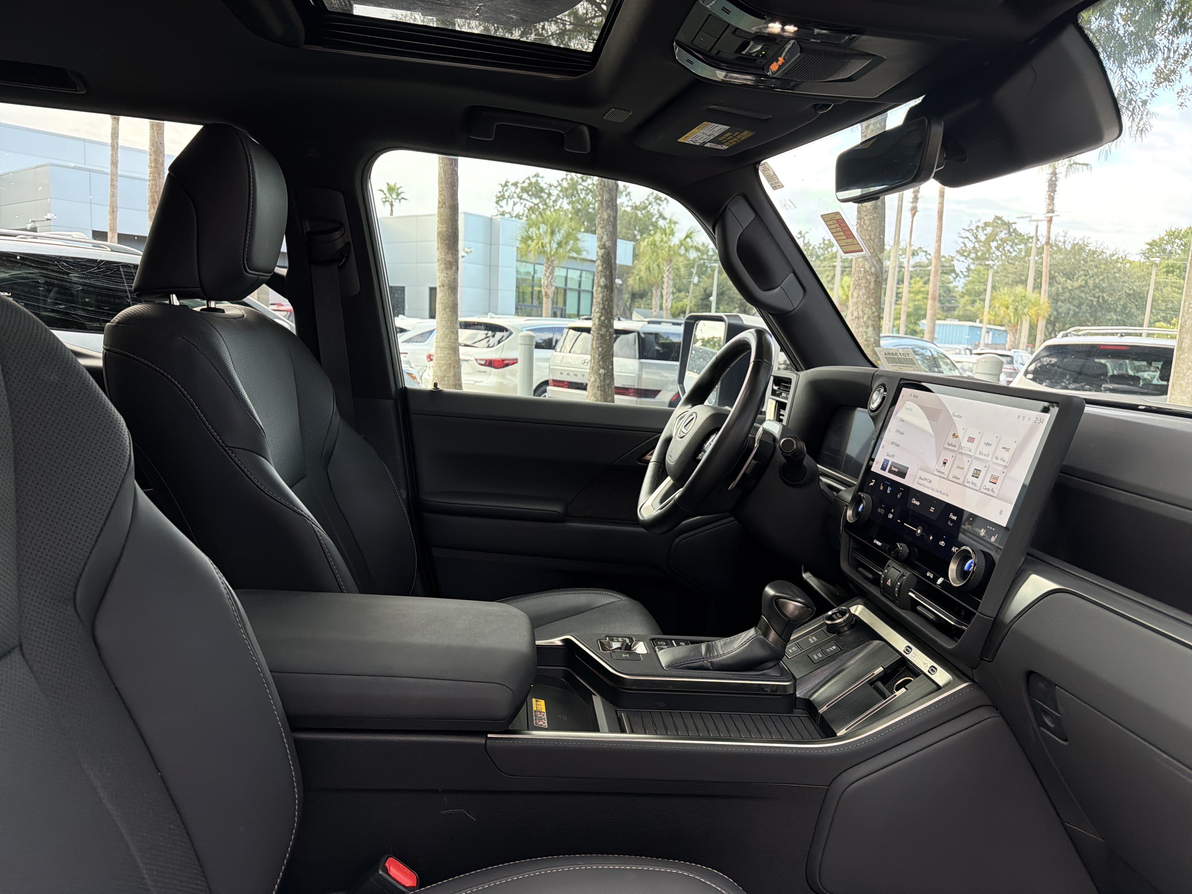 Certified 2024 Lexus GX 550 w/ Accessory Package (Z1) AWD/4WD image 43