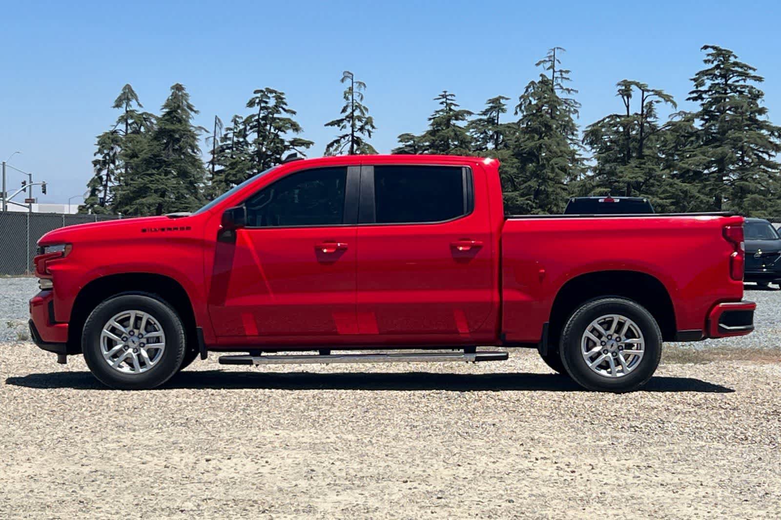 Used 2021 Chevrolet Silverado 1500 RST w/ Bed Protection Package RWD image 6