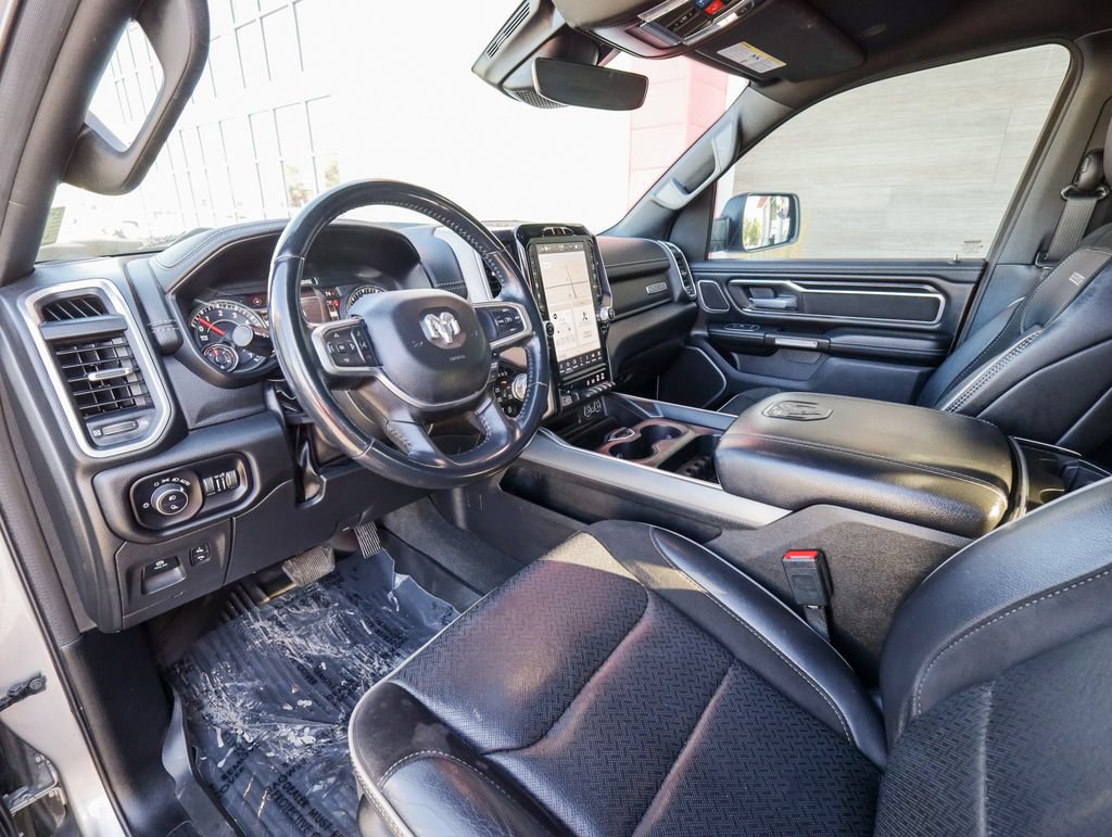 Used 2023 RAM 1500 Laramie AWD/4WD image 12
