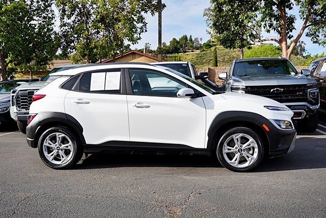 Certified 2023 Hyundai Kona SEL image 7