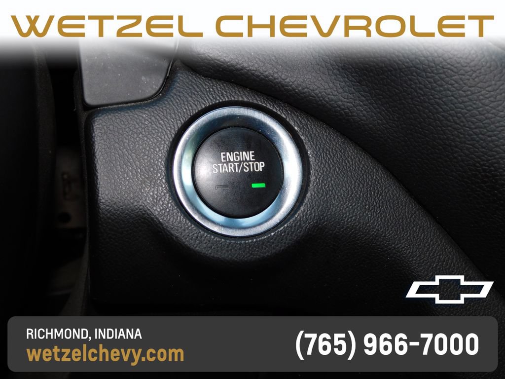 Certified 2023 Chevrolet Equinox LT FWD image 32