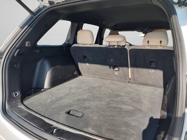 Used 2023 Jeep Grand Cherokee Limited RWD image 29