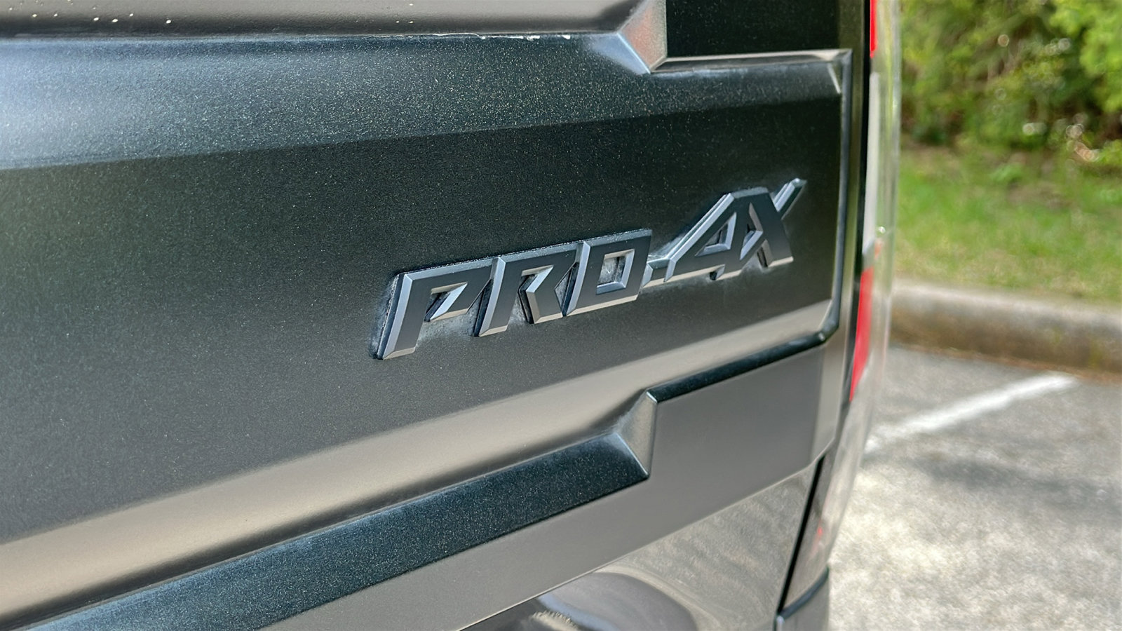 Certified 2025 Nissan Frontier PRO-4X w/ Pro Convenience Package image 10