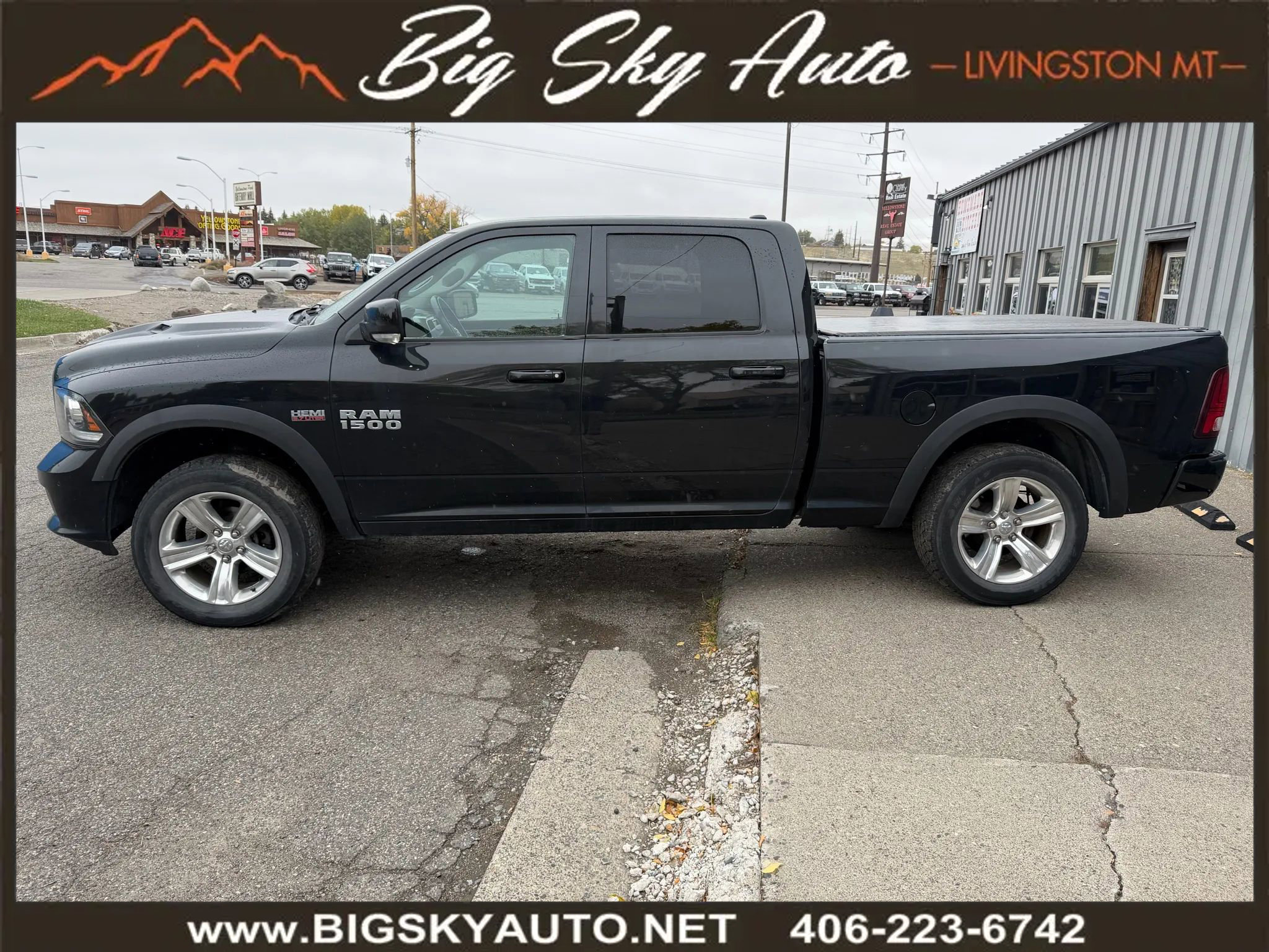 Used 2017 RAM 1500 Sport w/ Sport Premium Group image 4