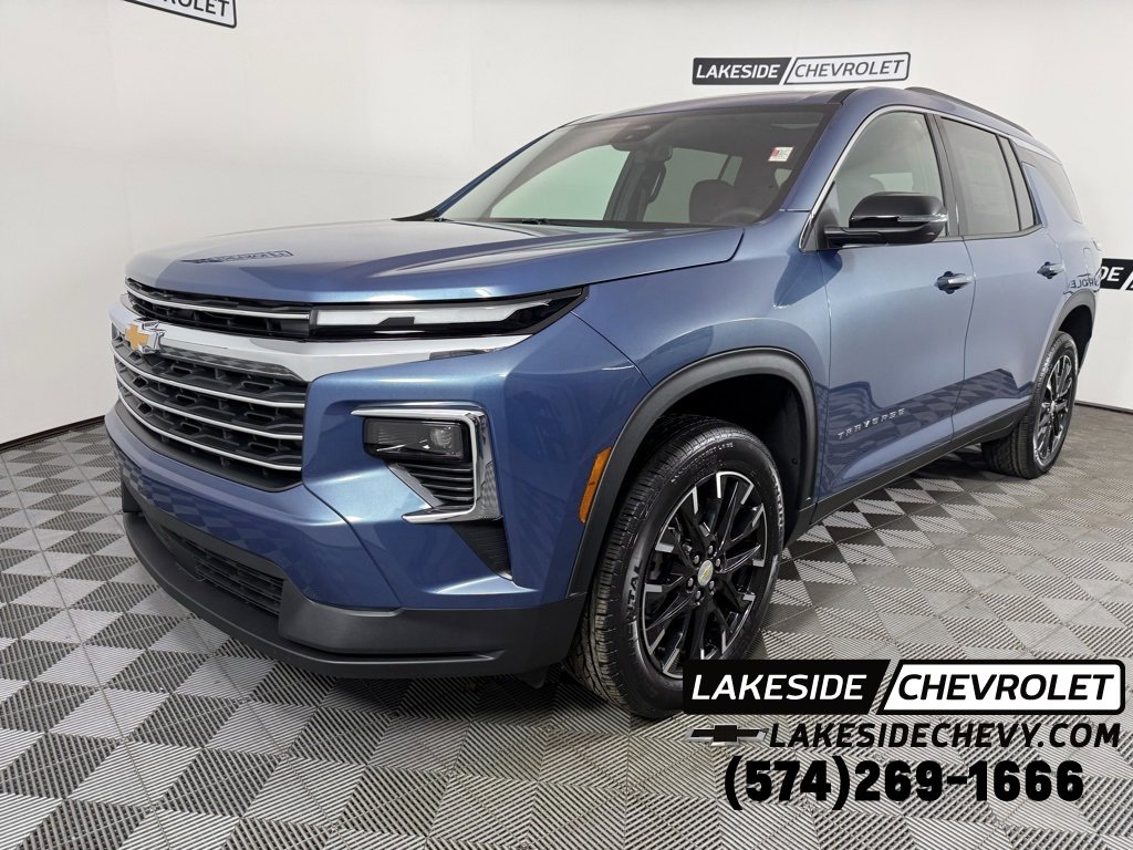 New 2026 Chevrolet Traverse LT w/ Sun and Wheel Package