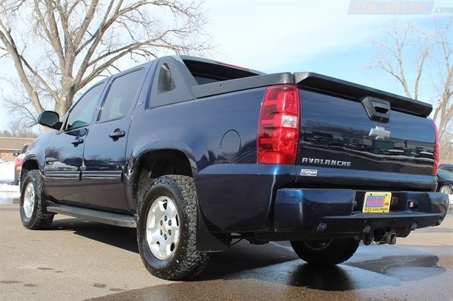 Used 2011 Chevrolet Avalanche LT w/ Luxury Package image 31