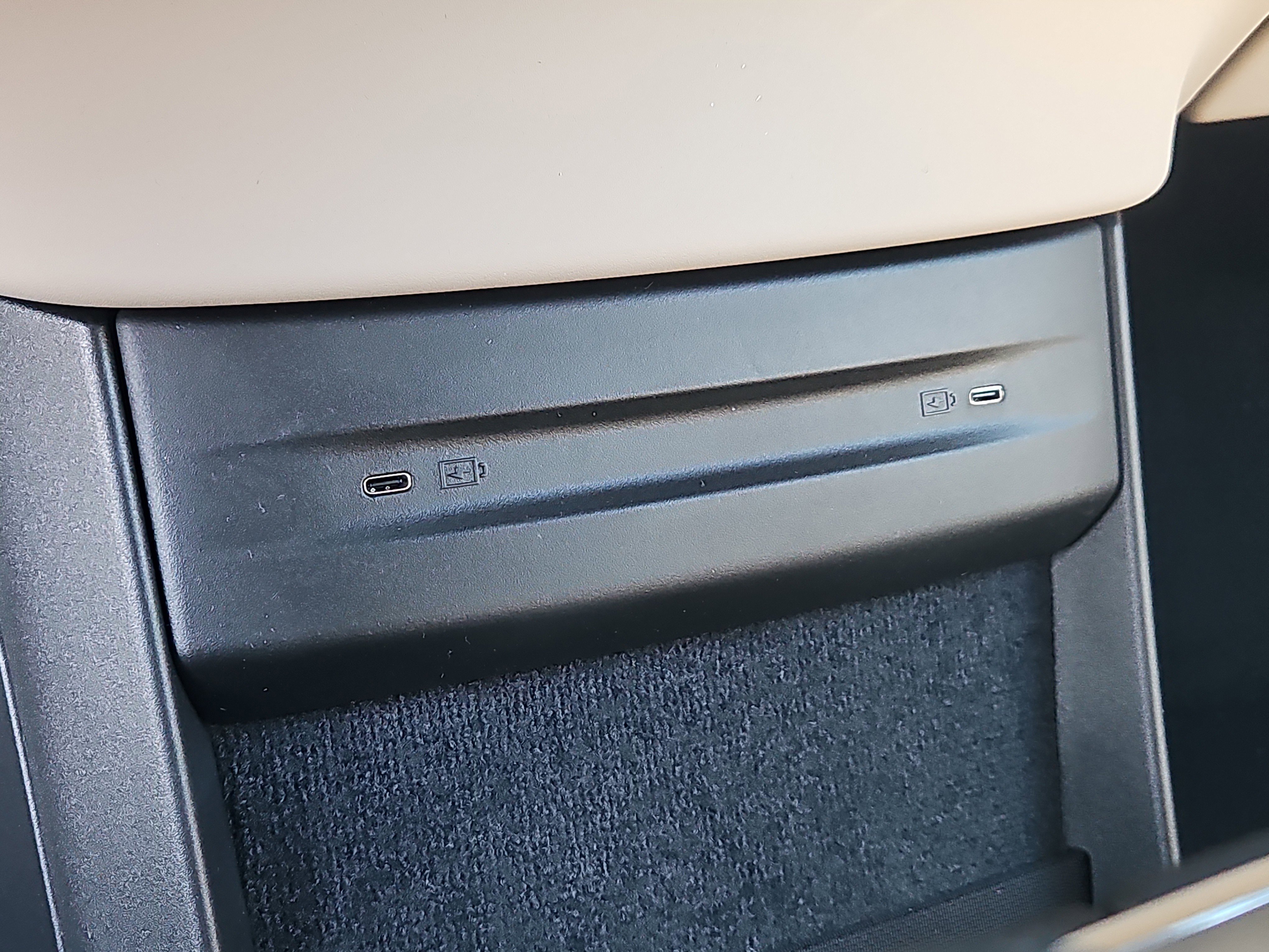 New 2026 Volvo EX90 Ultra image 8