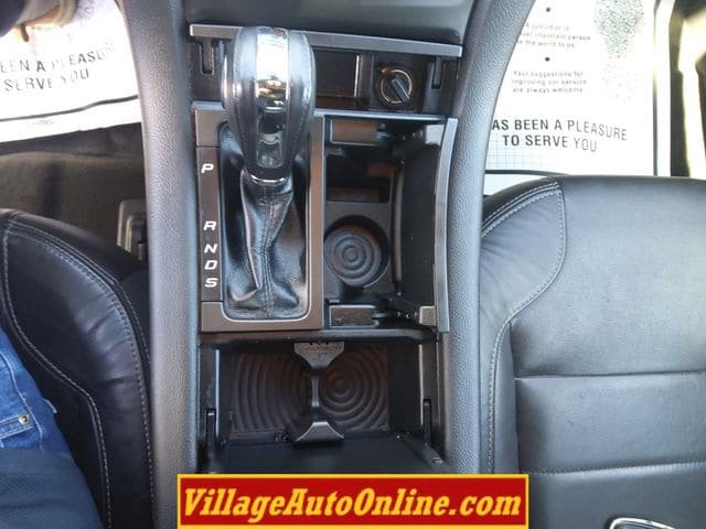 Used 2016 Ford Taurus SEL w/ Equipment Group 201A AWD/4WD image 21