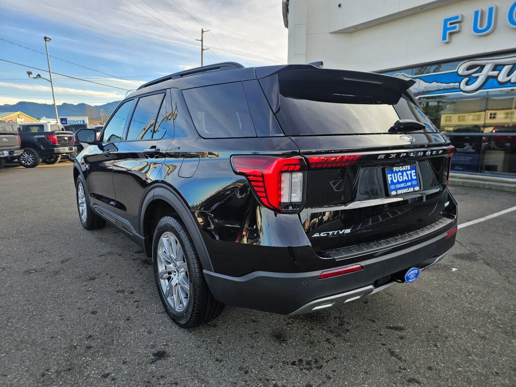 New 2026 Ford Explorer Active w/ Active Comfort Package image 5