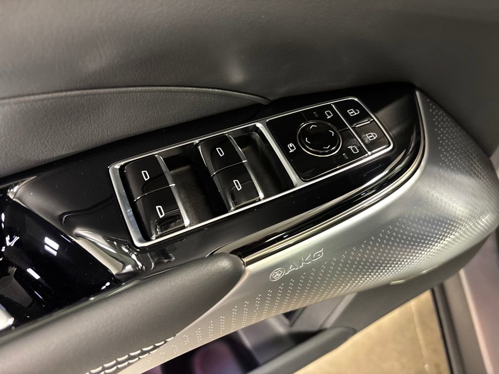 New 2026 Cadillac Lyriq Premium Luxury image 23