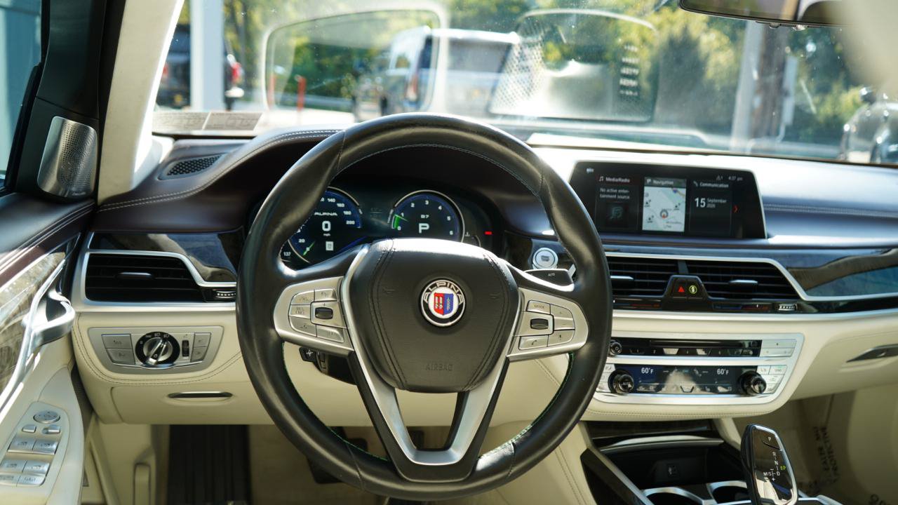 Used 2018 BMW ALPINA B7 xDrive AWD/4WD image 69