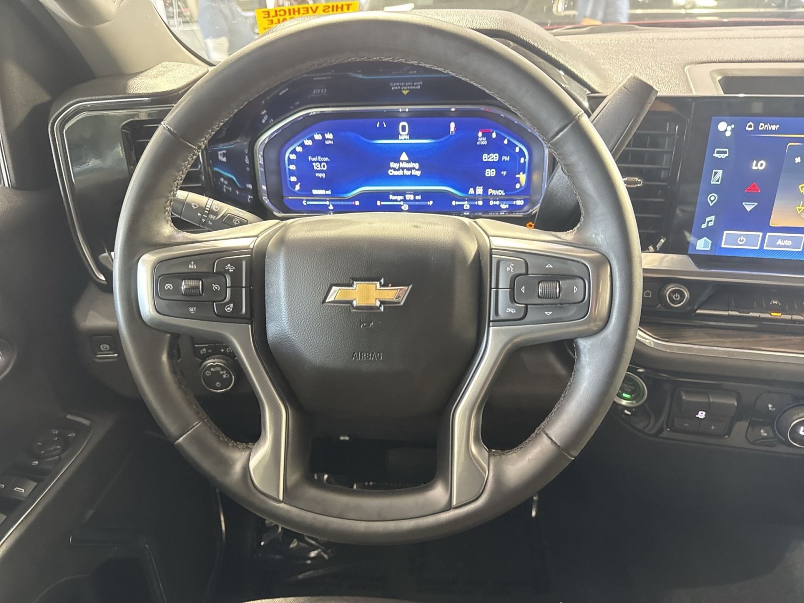 Used 2023 Chevrolet Silverado 1500 LT AWD/4WD image 17