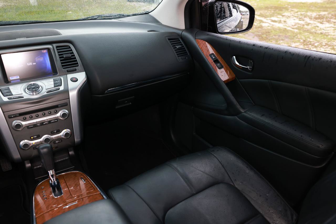 Used 2012 Nissan Murano LE w/ Platinum Pkg FWD image 21