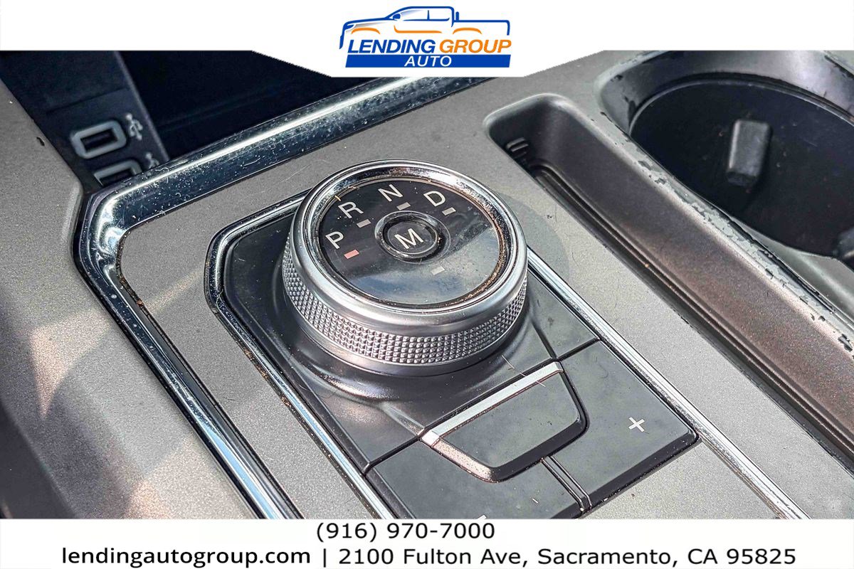 Used 2019 Ford Expedition Max XLT AWD/4WD image 19