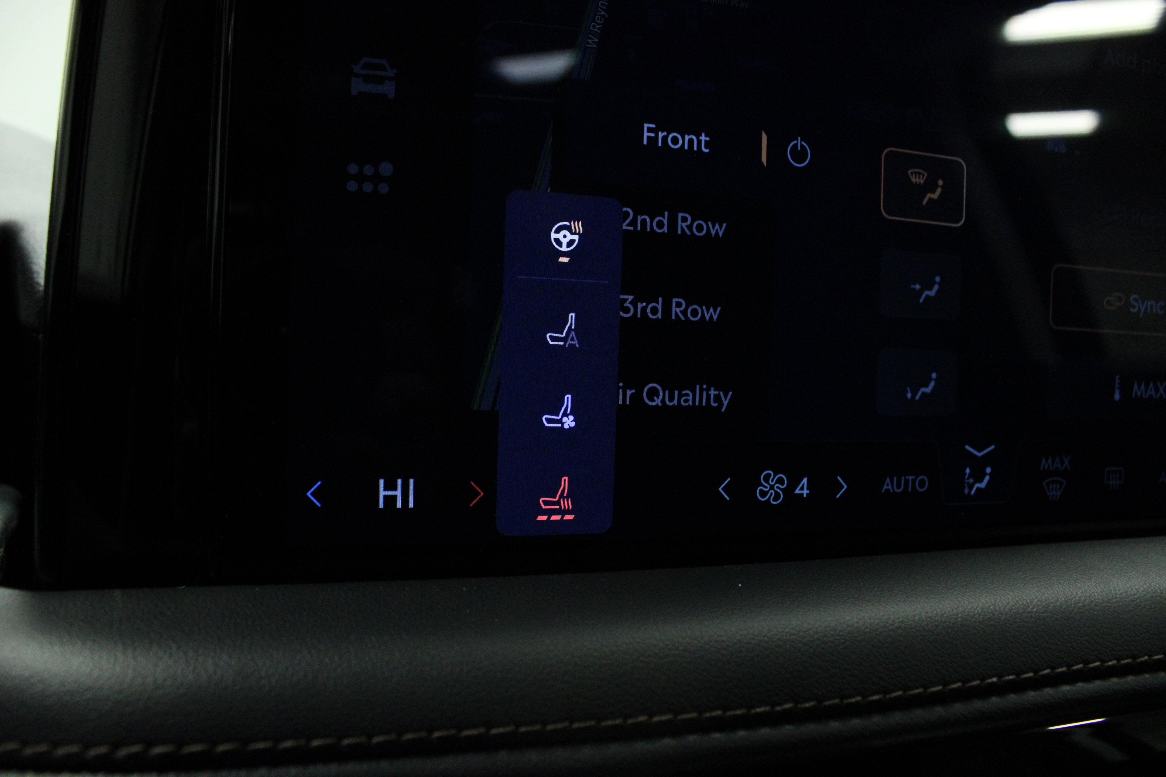 New 2026 Lincoln Aviator Reserve w/ Jet Appearance Package image 24